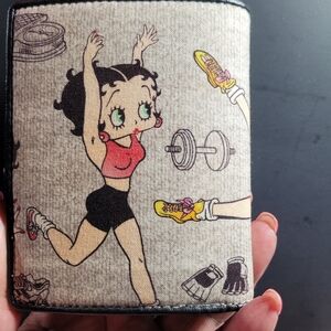 Stylish Tan and Black Wallets for Everyday Use